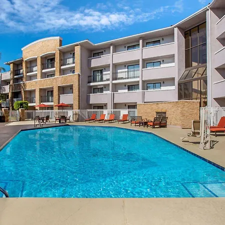 La Quinta By Wyndham Pomona-3